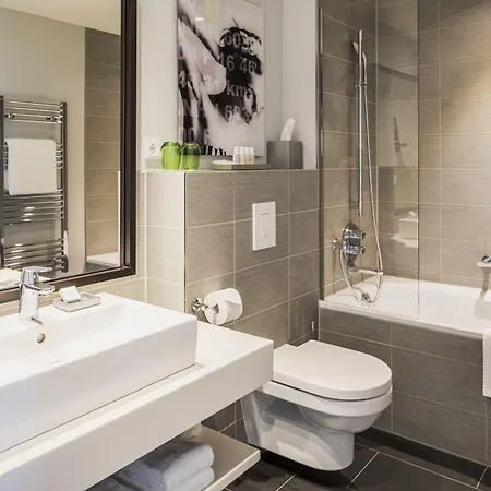 Capri By Fraser, Frankfurt Lejlighedshotel 4*