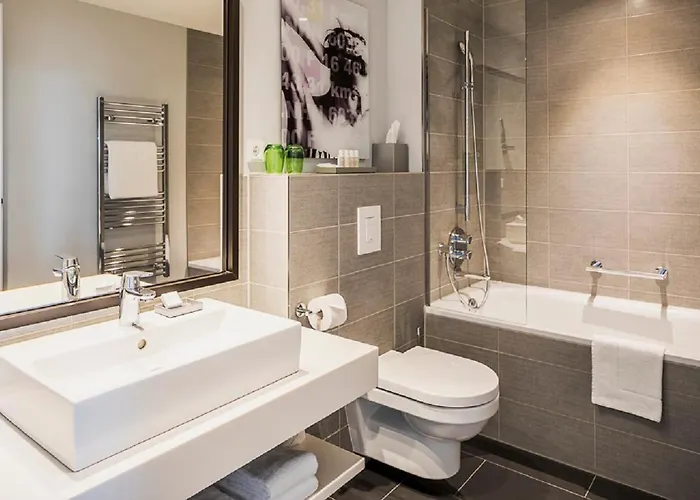 كابري باي فريزر،