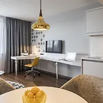 Capri By Fraser, Frankfurt Lejlighedshotel 4*