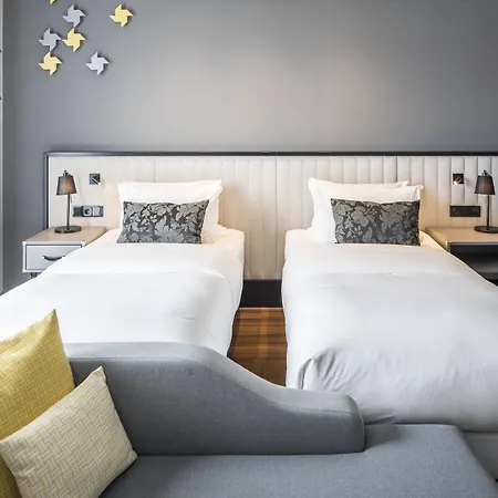 מלון Capri By Fraser, Frankfurt 4*