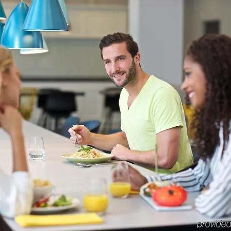 Appart hôtel Capri By Fraser, Frankfurt 4*