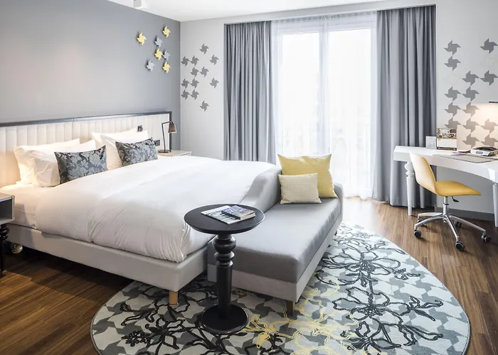 Capri By Fraser, Frankfurt 4* Frankfurt nad Mohanem